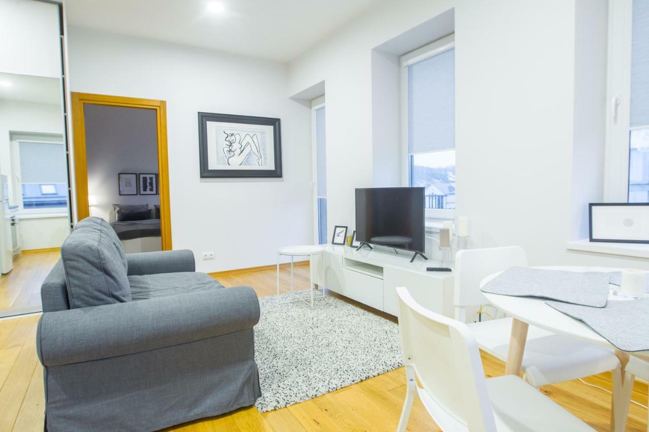 Bright 1Bd Apartment In Old Town By Hostlovers Kaunas Dış mekan fotoğraf